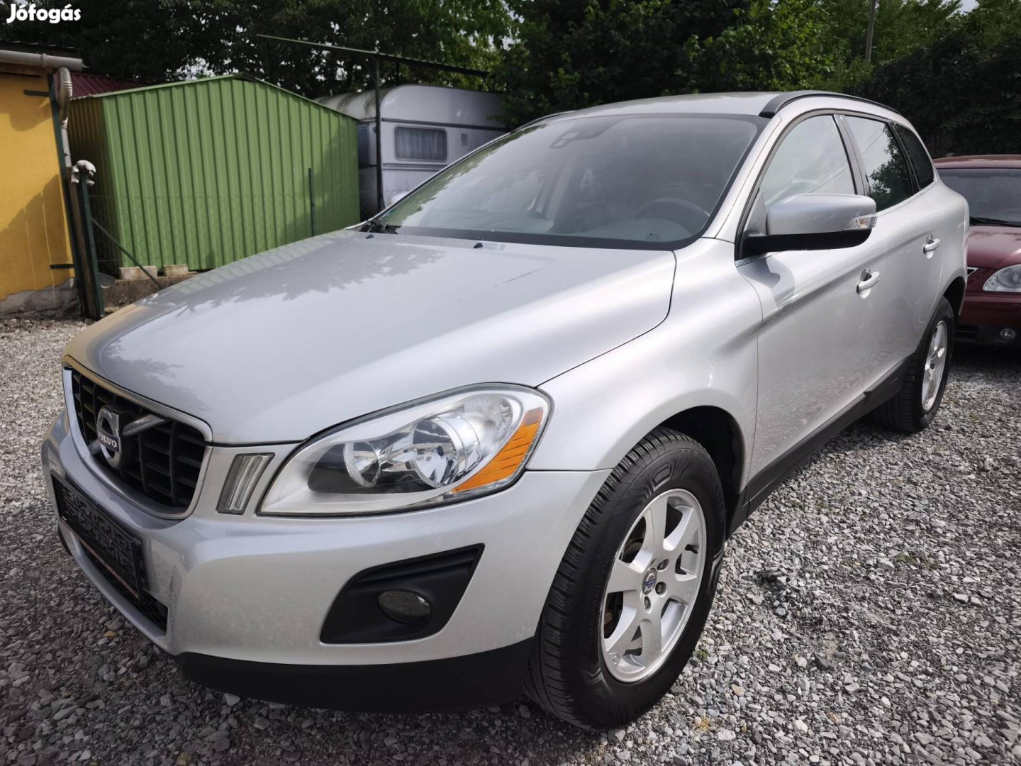 Volvo XC60 2.4 D [D5] Momentum Geartronic Friss...
